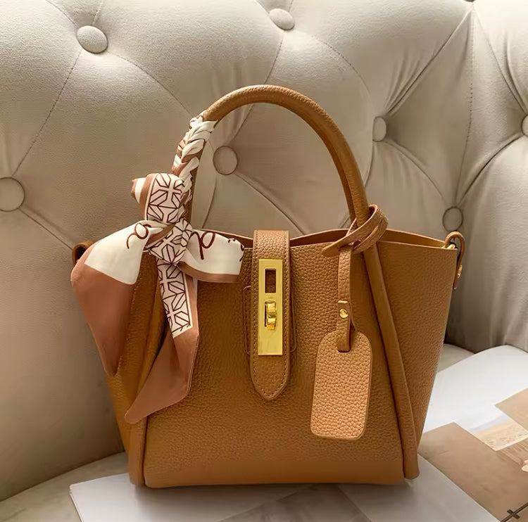 Premium Velvera Handbag